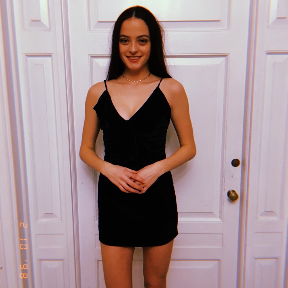 Meet your Posher, Belle